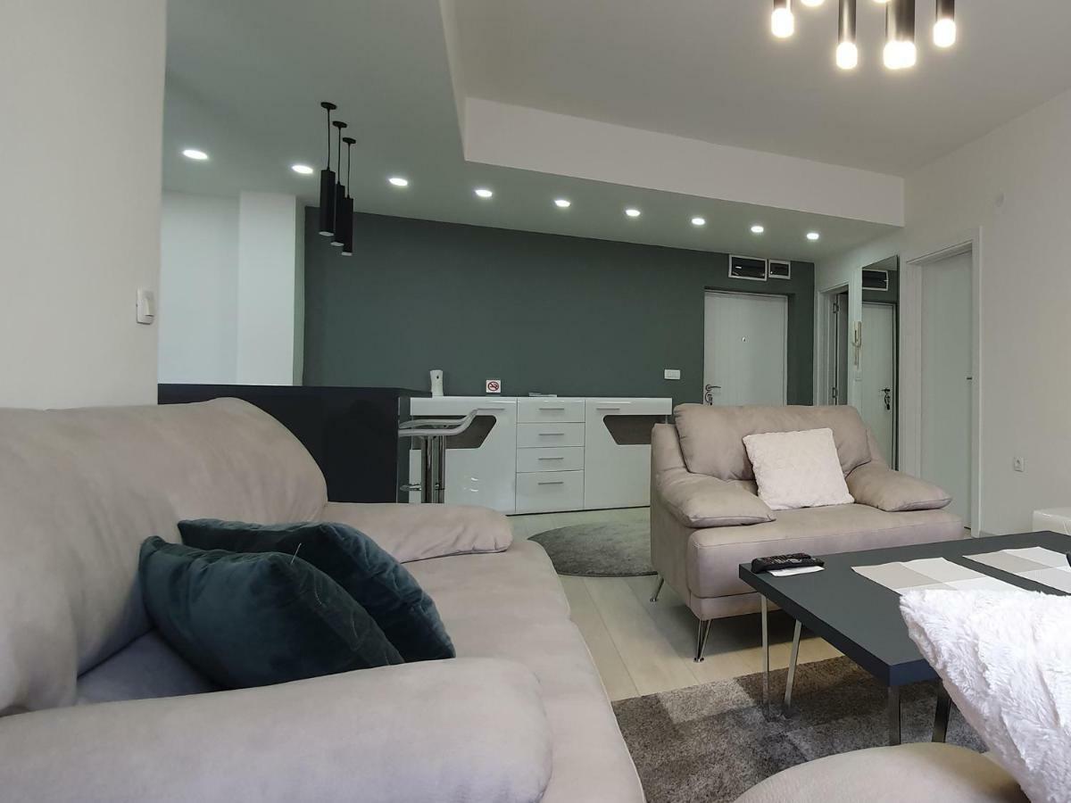 City Center Apartment Skopje Extérieur photo